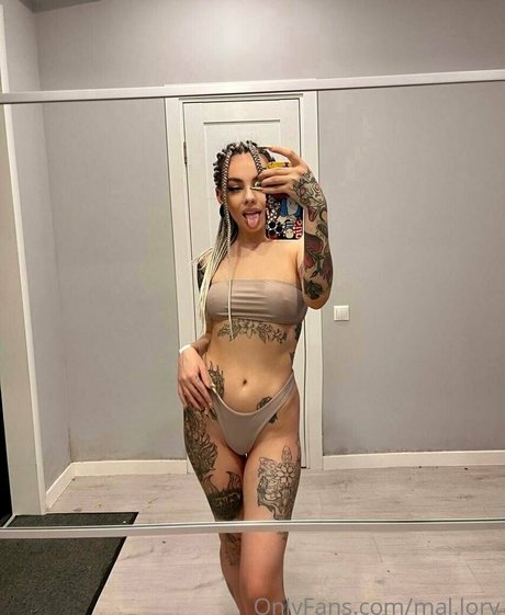 mal lory xxx heiße foto