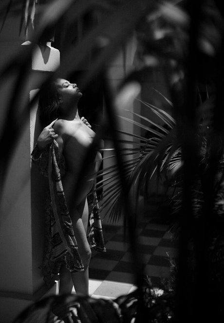 Nici Dee heiße kunst bilder