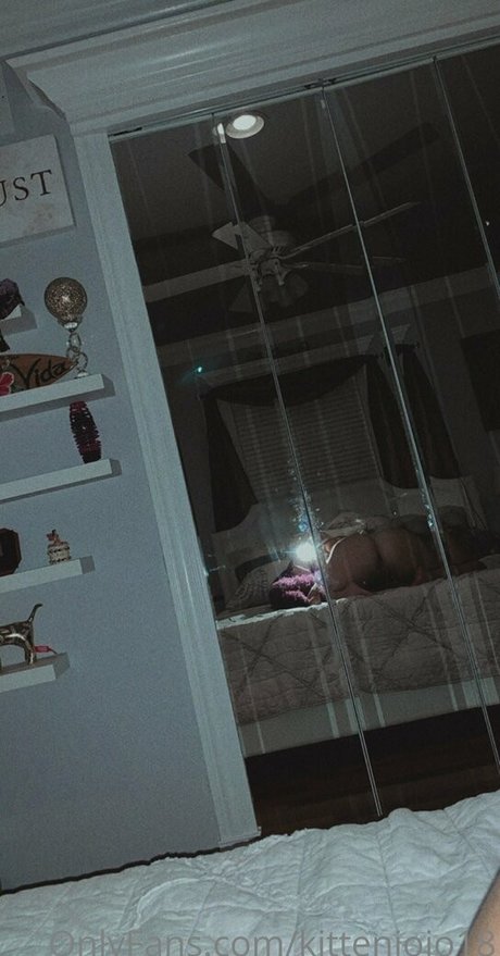 Kittenjojo18 model xxx bild