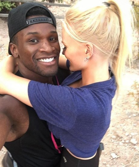 Zienna Sonne Williams schöne pornostar bild