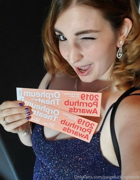 paigefuckingsteele Bilder