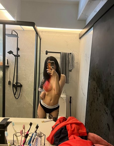 Thotoro perfekte heiße bild