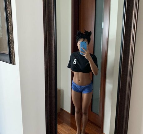 Pumkinwu pornostar nackten foto