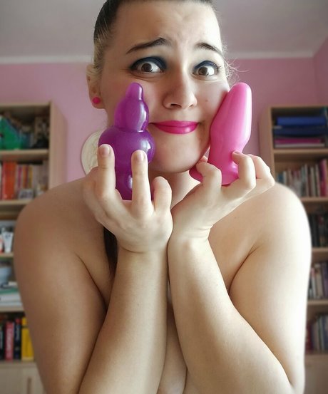 mordacia hübsche heiße galerie