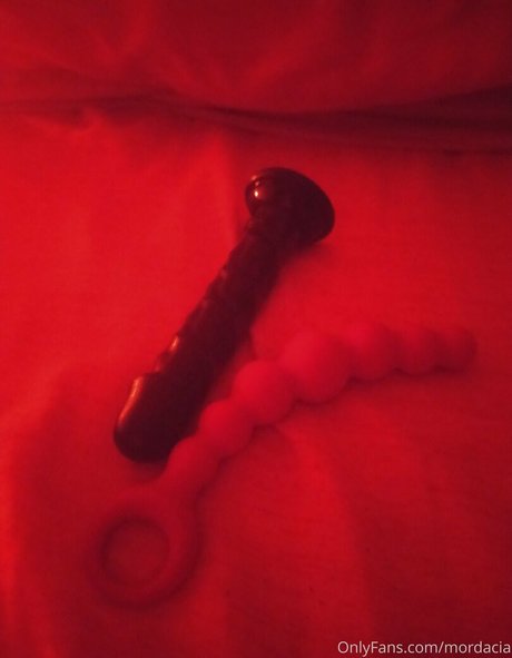 mordacia heiße sexy bilder