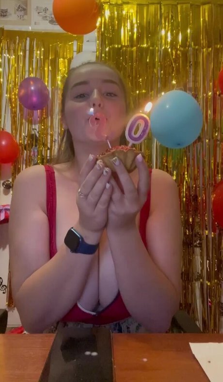 ebenholz-teen-onlyfans erotische akt foto