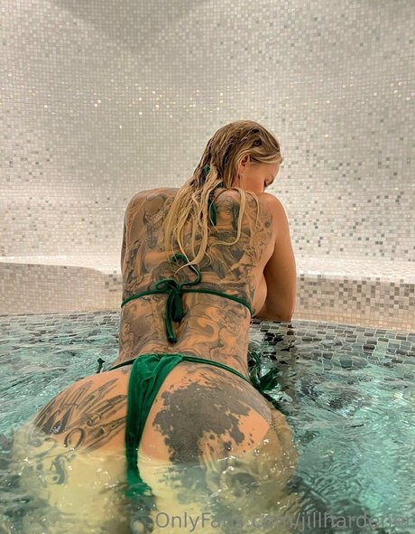 jillhardener schöne akt bild